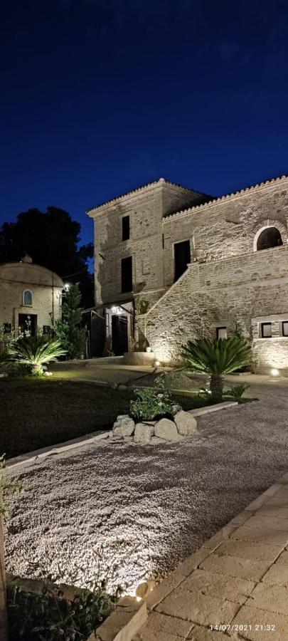 Castello Di Petecciano B&B 모스치아노 산탄젤로 외부 사진